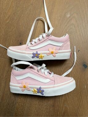 Kids Vans Old Skool Flower Skate Sneakers